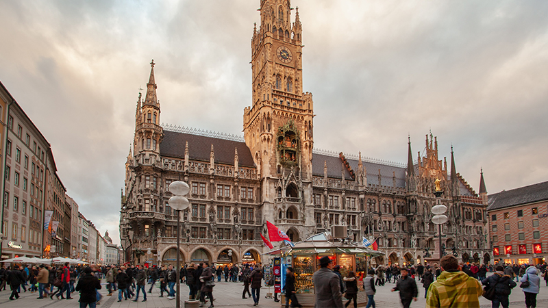 Recordtijd: Hete mannen München ...