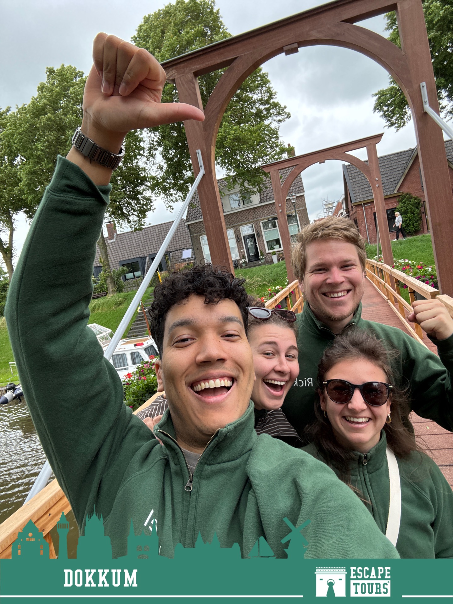 Recordtijd: De 4 Musketiers ufe0...