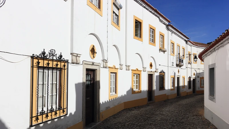 Évora Photo 1