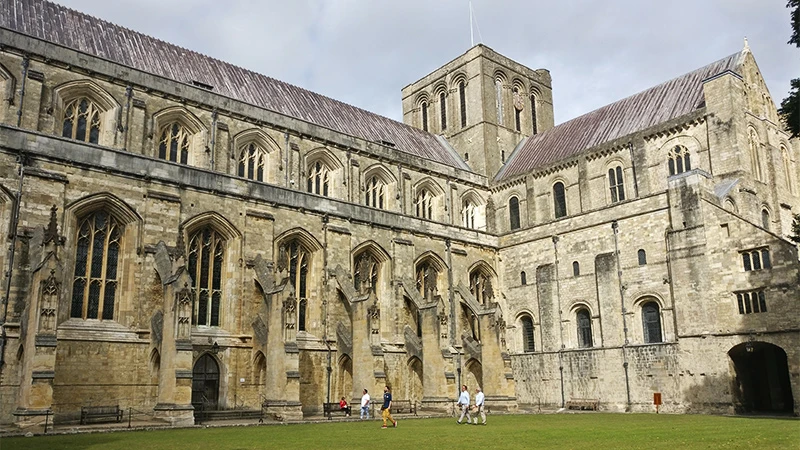 Winchester Photo 3